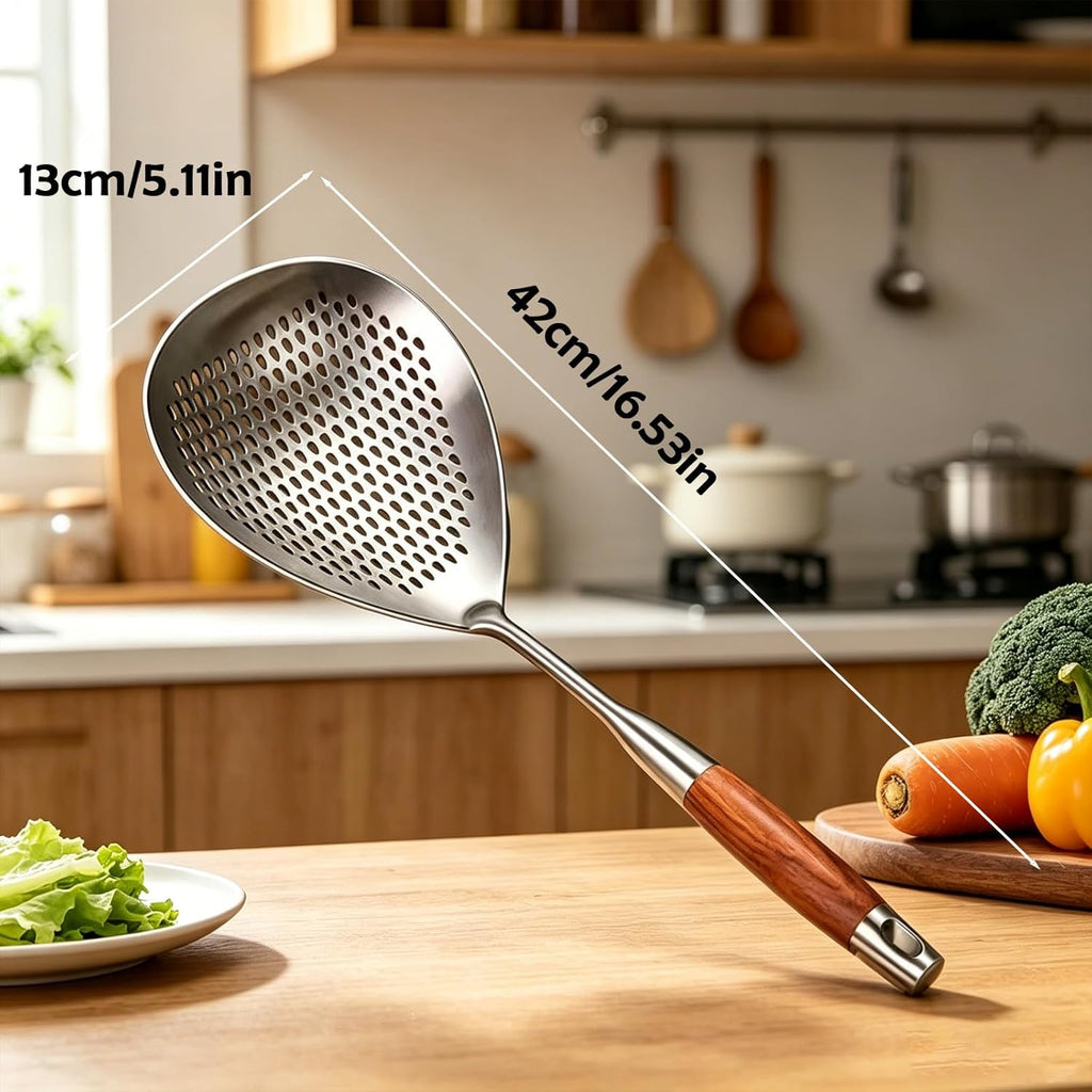 17.7" Wooden Handle Stainless Steel Skimmer, Hangable Frying Spoon Strainer with Anti-Scalding Wooden Handle, 304 Stainless Steel Material, for Salvage & Oil Draining (2Pcs)